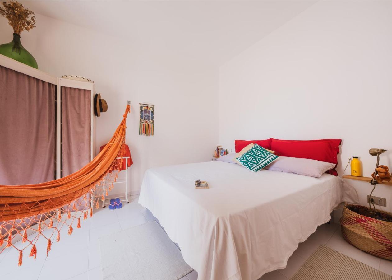 Love Tree Apartment Cagliari Eksteriør bilde